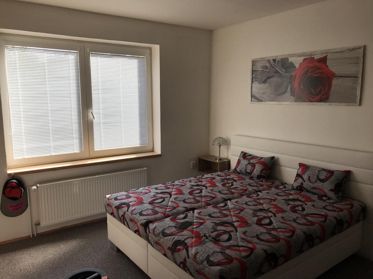 Apartment Dominika Strupcice Eksteriør billede