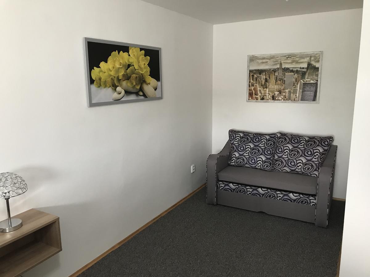 Apartment Dominika Strupcice Eksteriør billede