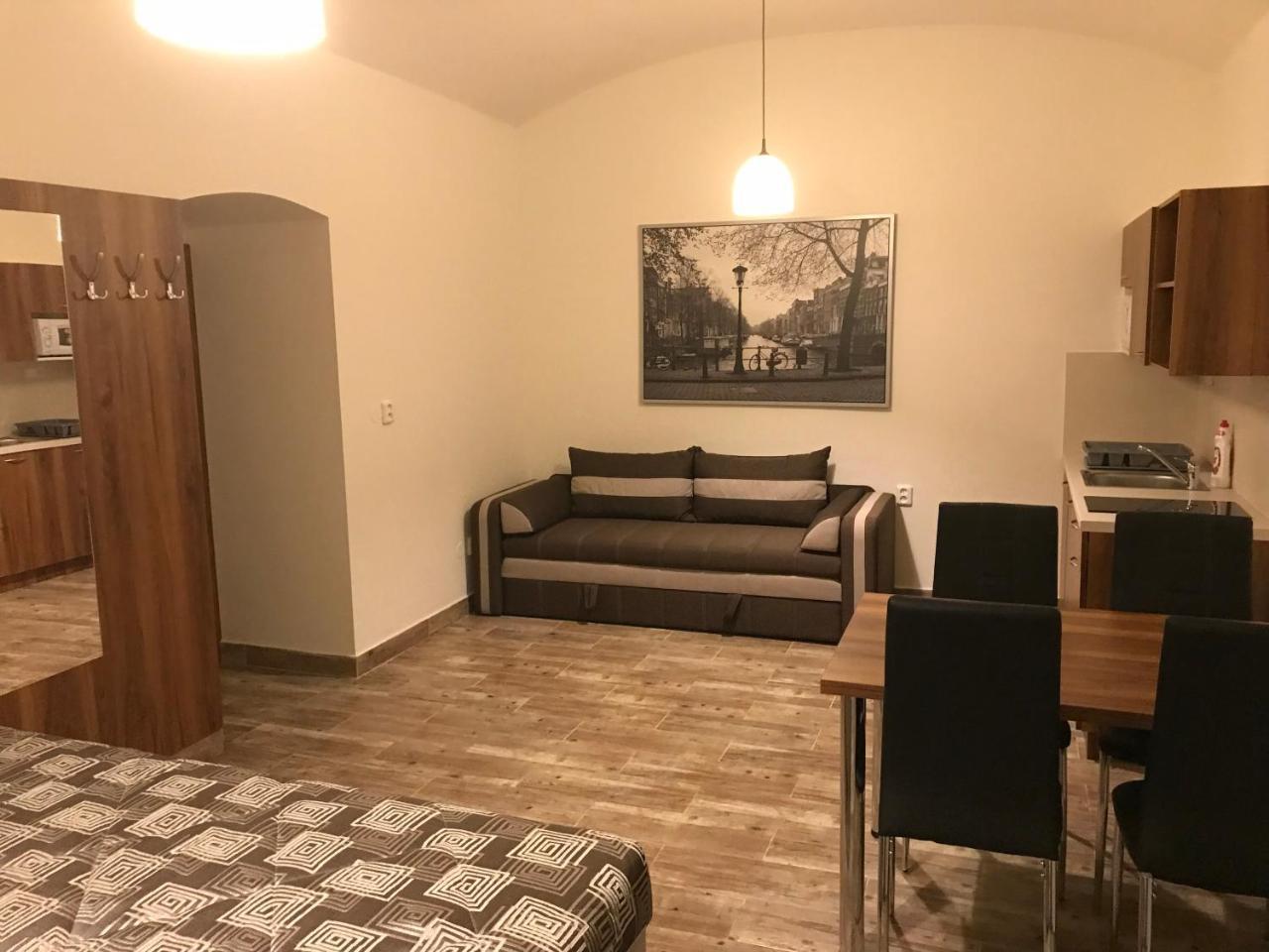 Apartment Dominika Strupcice Eksteriør billede